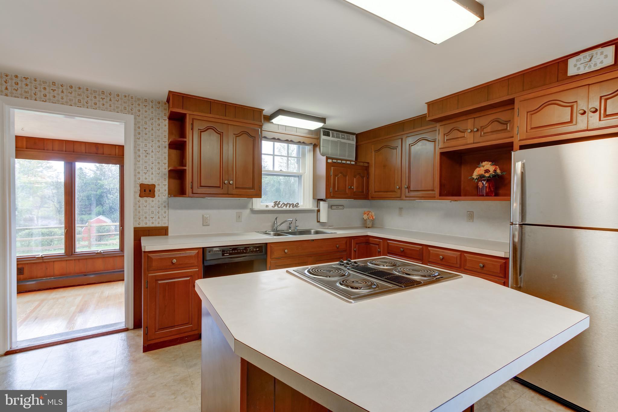 3434 Tyson Road Newtown Square, PA 19073 - Photo 27 of 70 Jennair cooktop