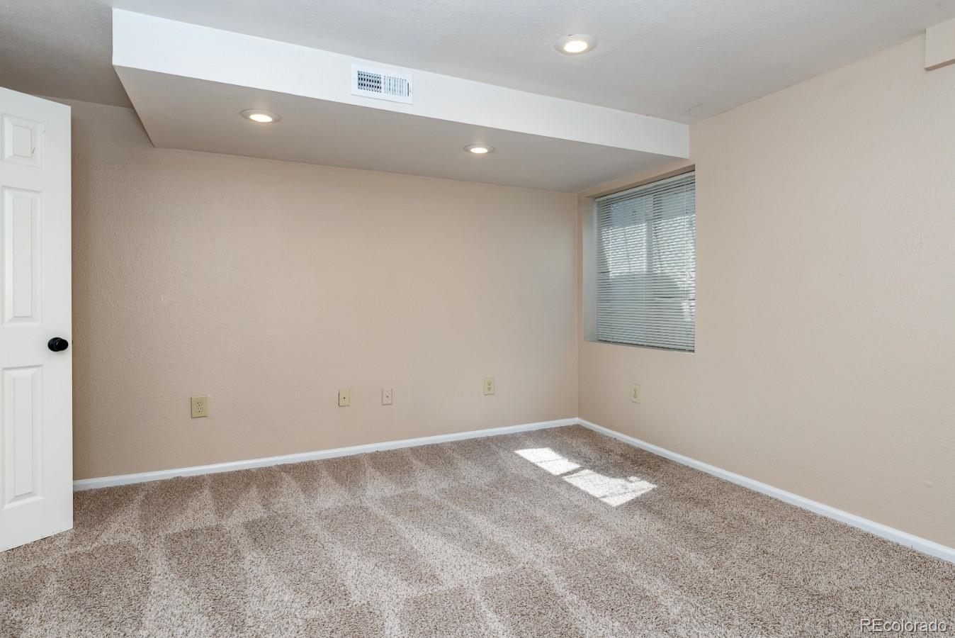 9987 Spring Hill Lane Highlands Ranch, CO 80129 - Photo 30 of 35 Gallery Image 30