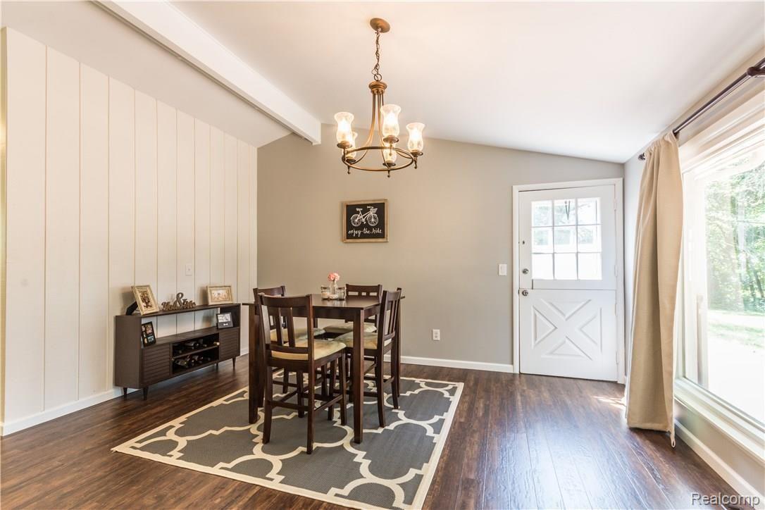 455 Donegal Drive Rochester, MI 48309 - Photo 19 of 34 455 Donegal-50.jpg