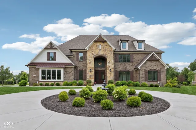$2,500,000 | 2701 Oak Way Trace, Westfield, IN 46074