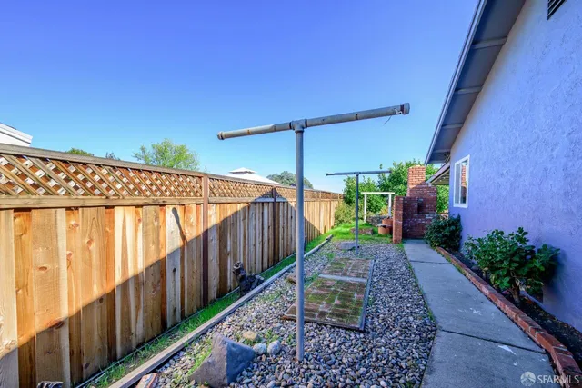 $3,500 | 4301 Hillview Drive, Pittsburg, CA 94565