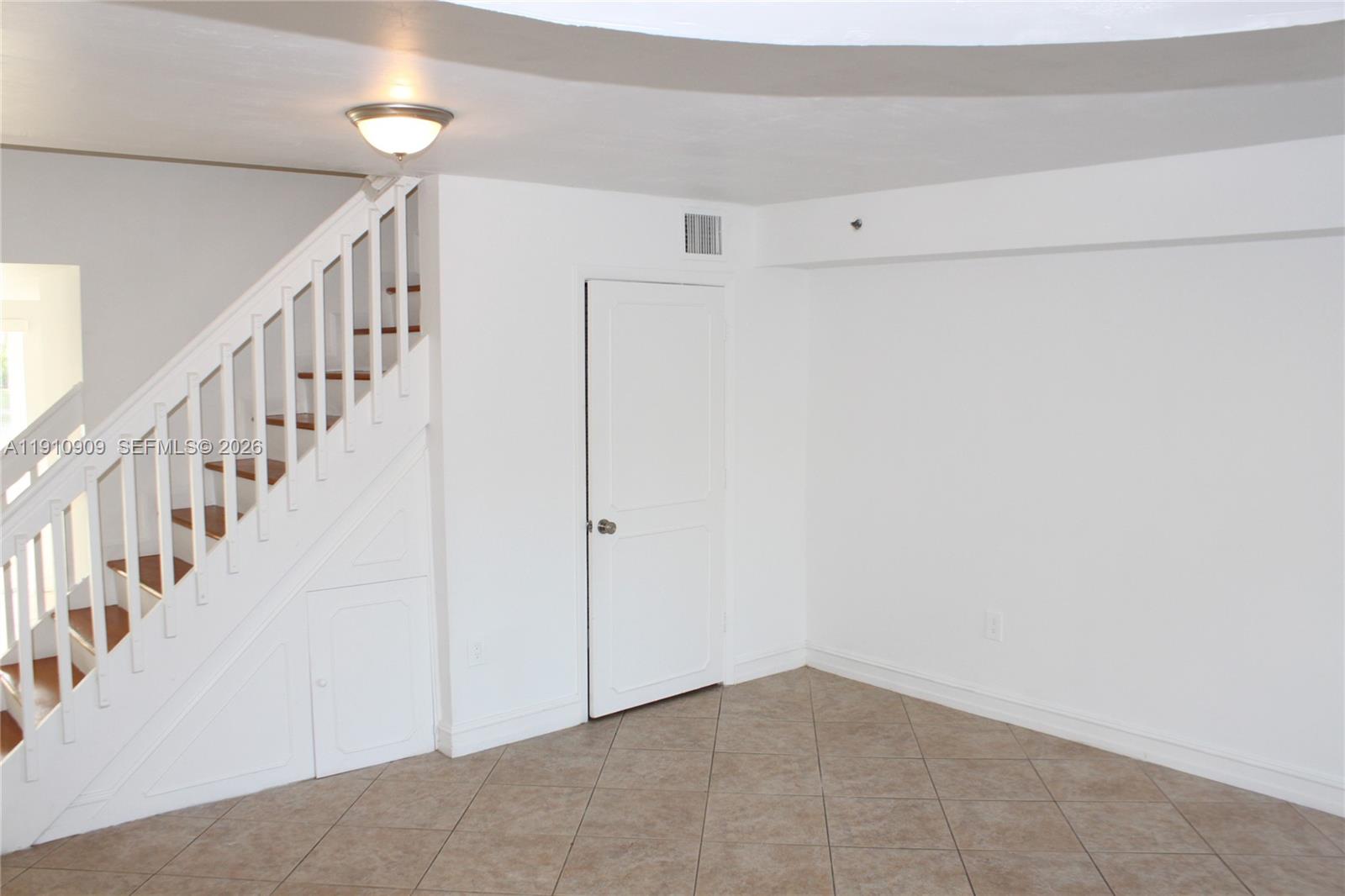 180 Riviera Circle, Unit 305 Weston, FL 33326 - Photo 15 of 24