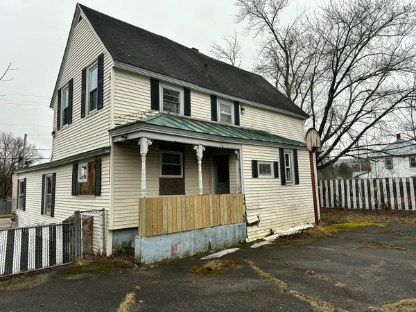 $79,999 | 18 Porter Bridge Road, Mexico, ME 04257