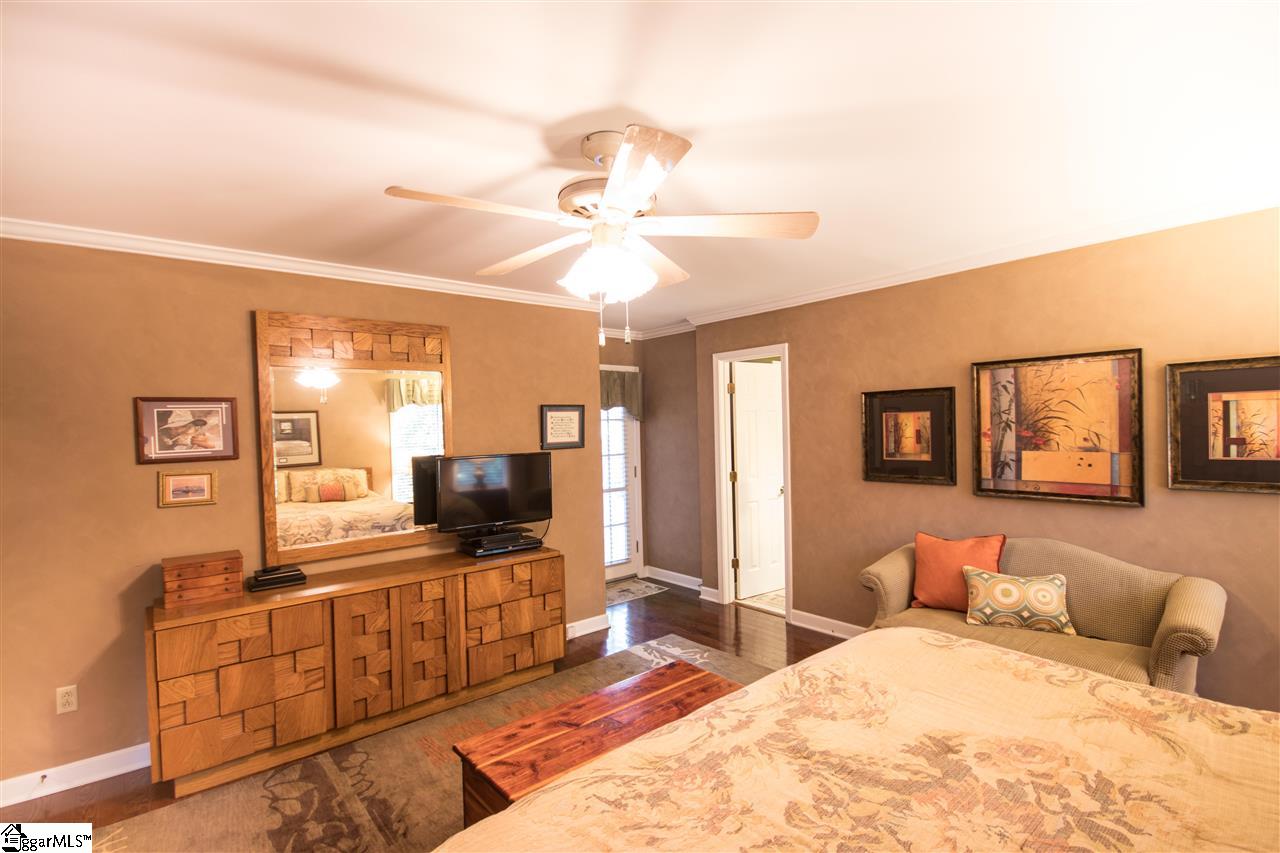 303 Hammett Road Greer, SC 29650 - Photo 14 of 25 Gallery Image 14