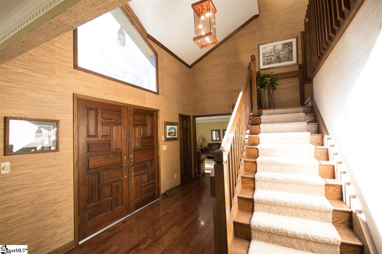 303 Hammett Road Greer, SC 29650 - Photo 4 of 25 Gallery Image 4