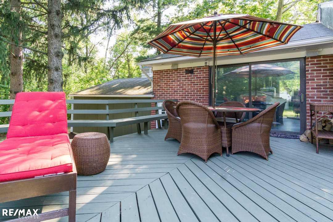 753 Charlesina Drive Rochester, MI 48306 - Photo 24 of 37 31356399-23.JPG