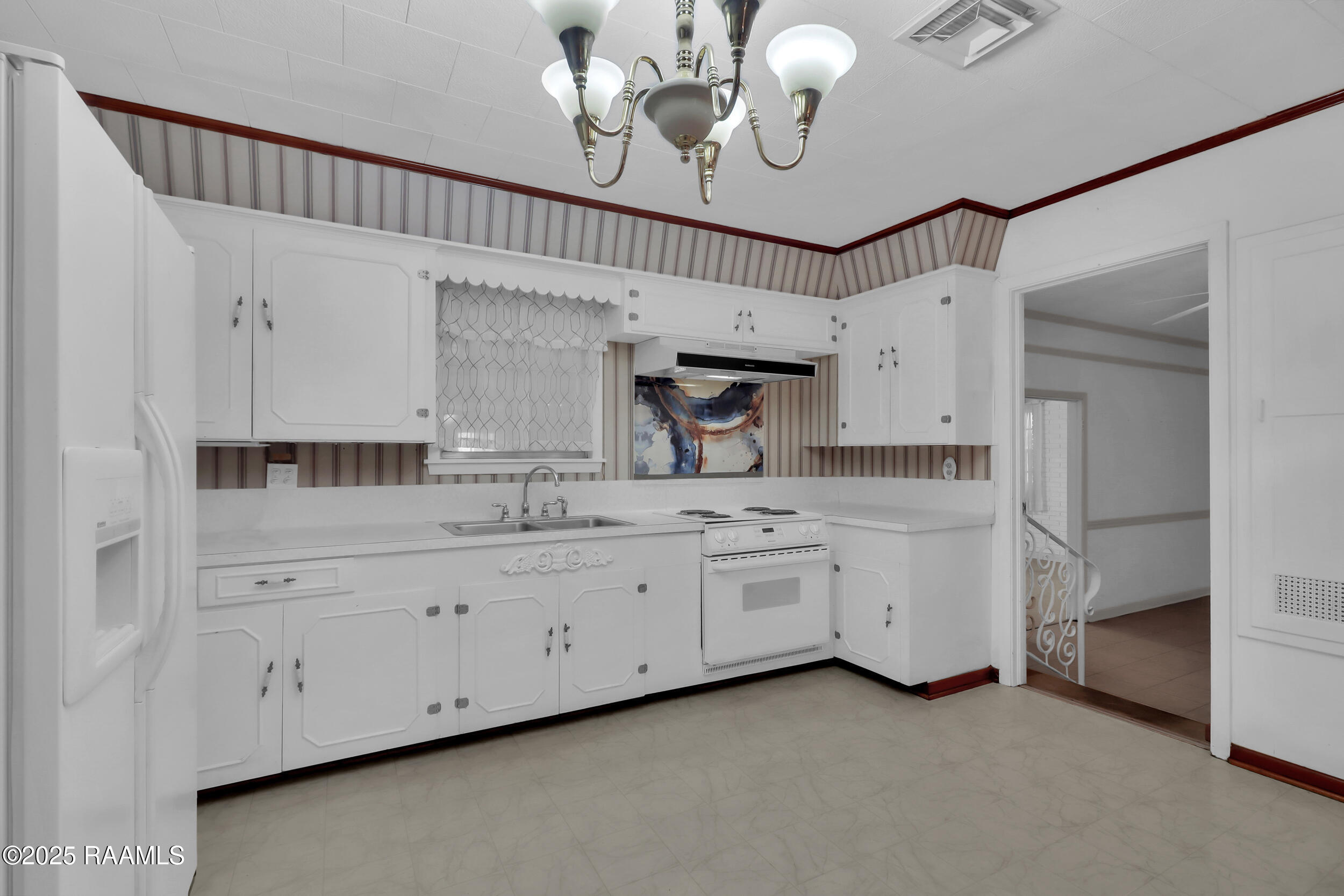 115 Rayland Street Lafayette, LA 70506 - Photo 7 of 22 7_img_9814