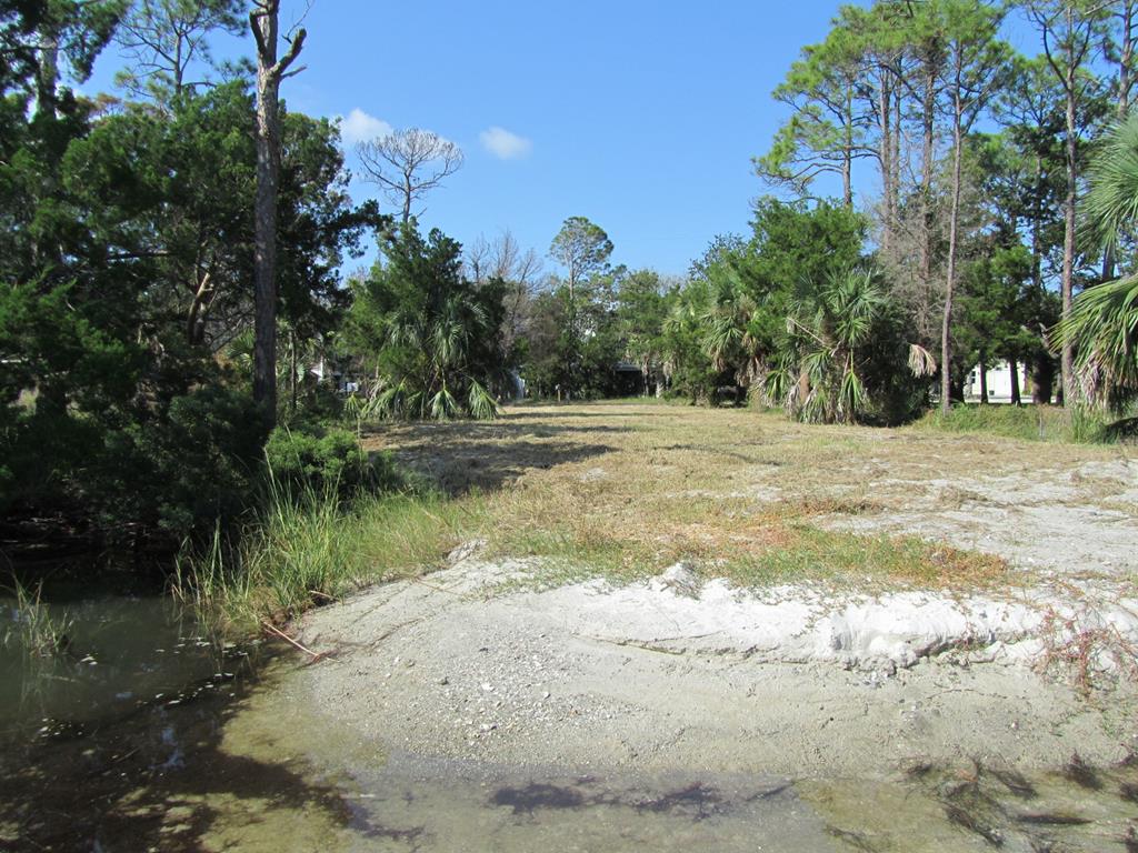 315 Gander Street Eastpoint, FL 32328 - Photo 18 of 23