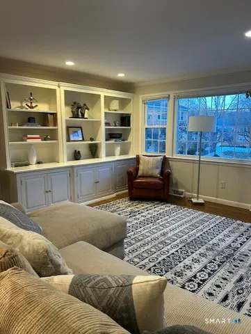 $3,000 | 132 Heritage Hill Road, Unit A, New Canaan, CT 06840