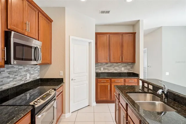 $399,000 | 7777 Moser Avenue, Windermere, FL 34786