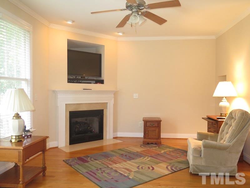 253 Ashton Hall Lane Raleigh, NC 27609 - Photo 2 of 17 Gallery Image 2