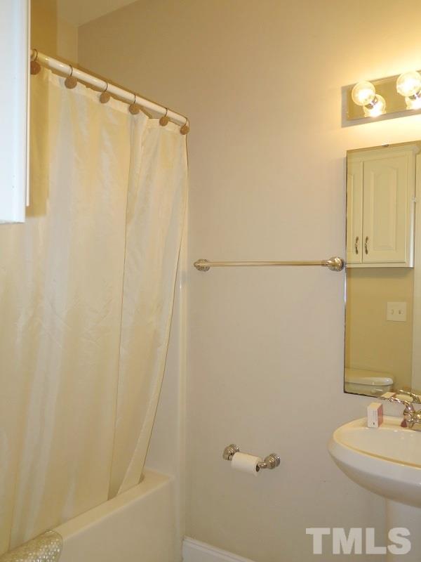 253 Ashton Hall Lane Raleigh, NC 27609 - Photo 15 of 17 Gallery Image 15