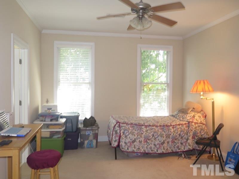 253 Ashton Hall Lane Raleigh, NC 27609 - Photo 8 of 17 Gallery Image 8