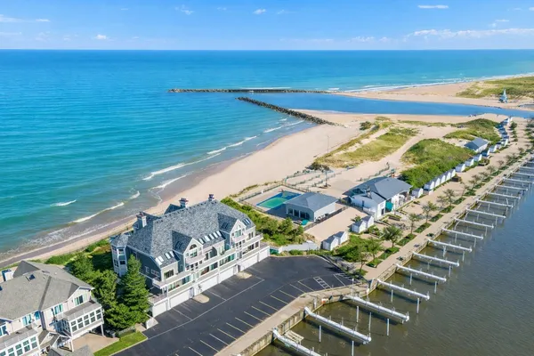 $3,225,000 | 400 Lake Drive, Unit C, New Buffalo, MI 49117