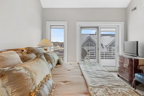 $3,225,000 | 400 Lake Drive, Unit C, New Buffalo, MI 49117