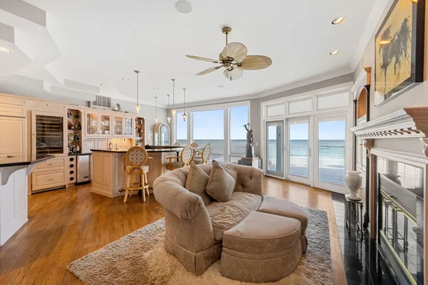 $3,225,000 | 400 Lake Drive, Unit C, New Buffalo, MI 49117