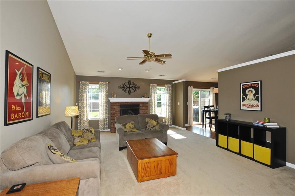 12823 Ramsgate Court Fishers, IN 46038 - Photo 4 of 24 Gallery Image 4