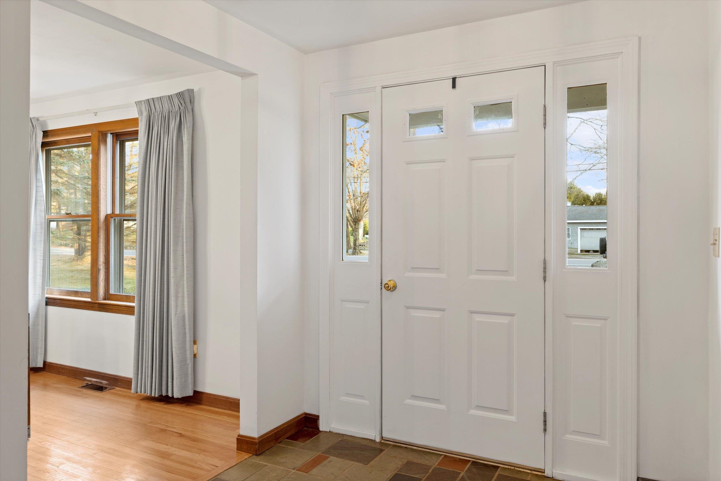 167 Woodland Road Hampton, NH 03842 - Photo 8 of 40