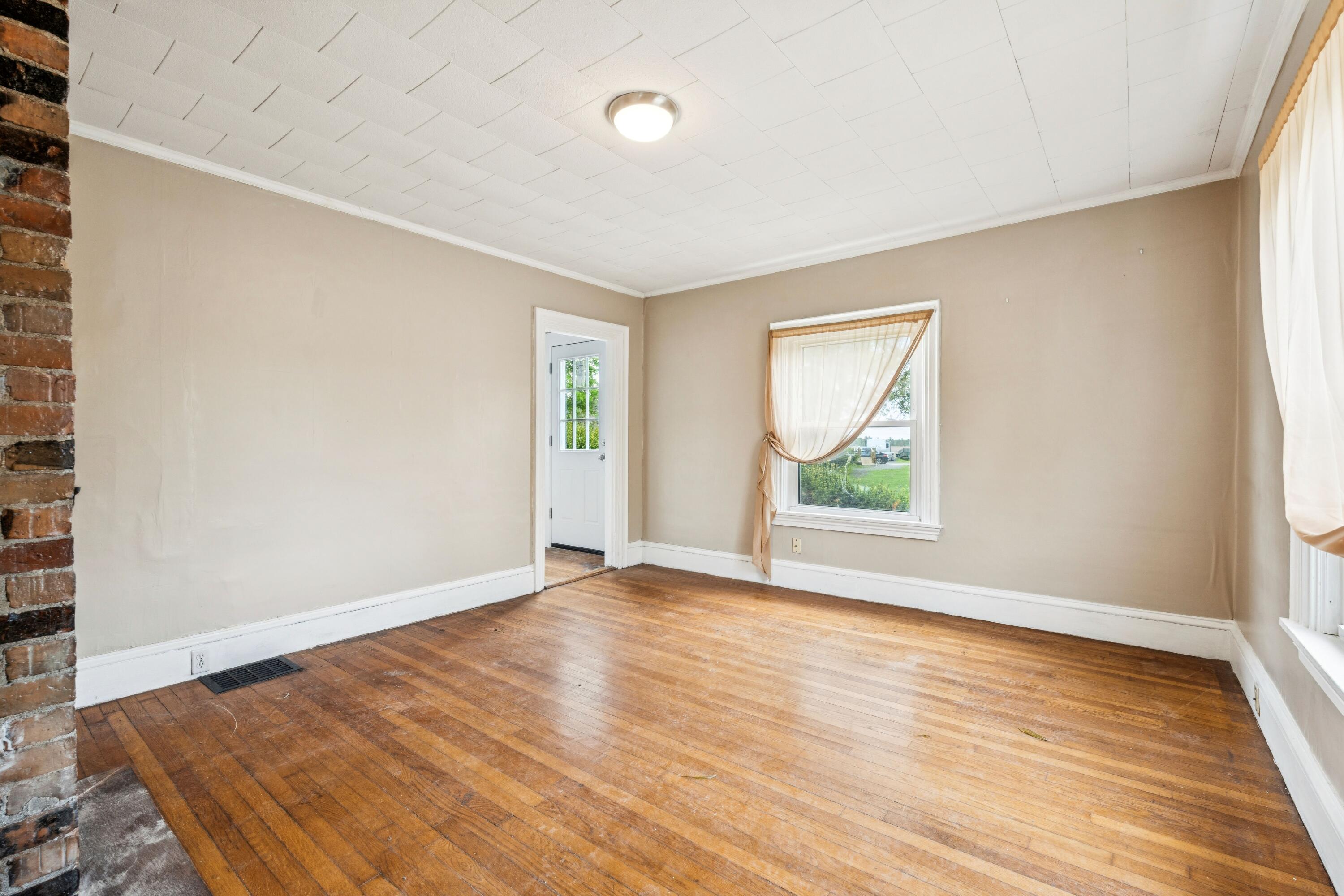 112 Payne Road Scarborough, ME 04074 - Photo 18 of 36 Dining Room
