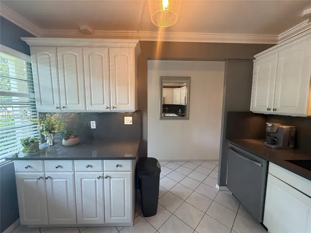 $190,000 | 2403 Antigua Circle, Unit K1, Coconut Creek, FL 33066