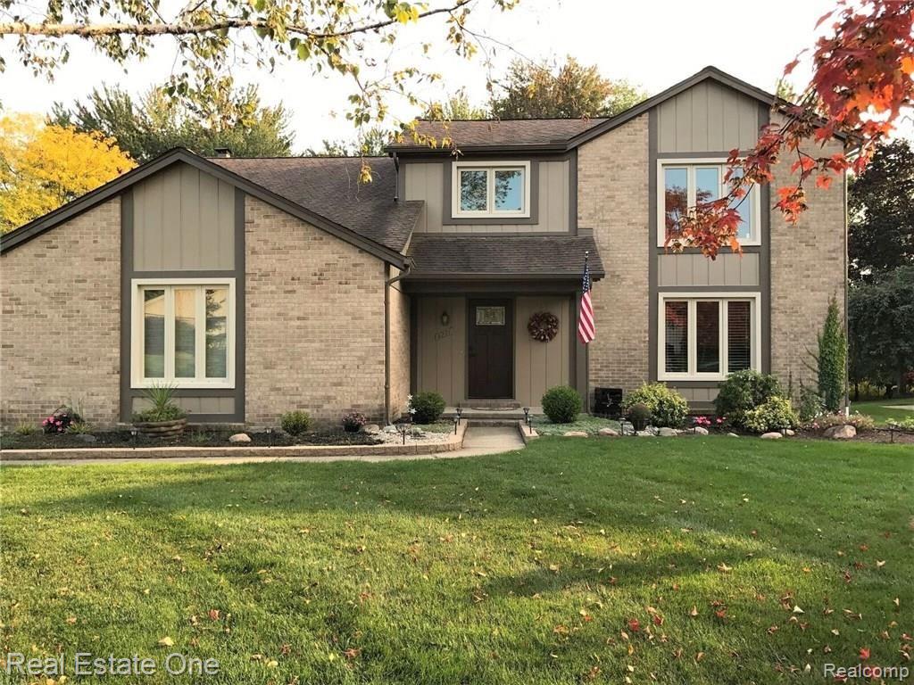 3271 Edmunton Drive Rochester Hills, MI 48306 - Photo 1 of 37