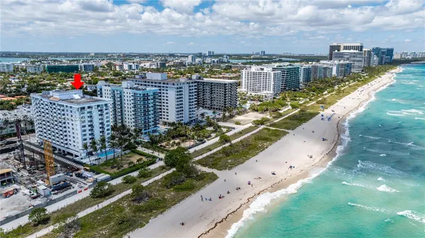 $1,250,000 | 9195 Collins Avenue, Unit 903, Surfside, FL 33154