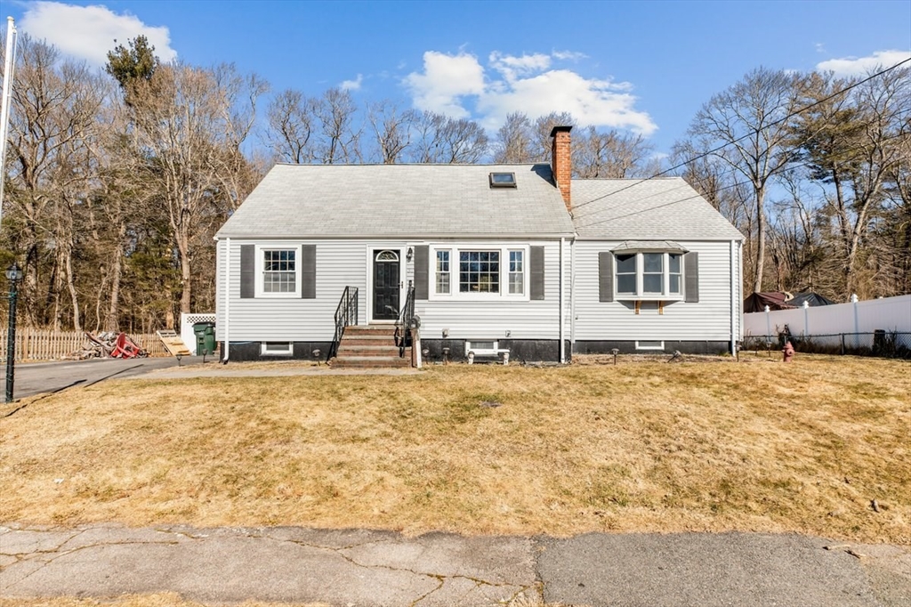 31 Hillsdale Road Holbrook, MA 02343 - Photo 1 of 30 Gallery Image 1