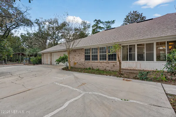 $965,000 | 1285 Hatcher Road, Middleburg, FL 32068