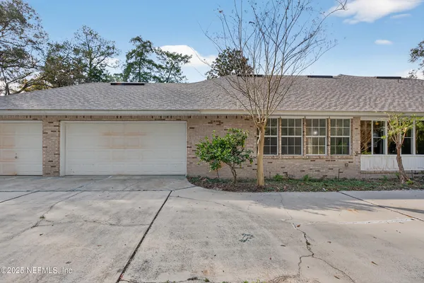 $965,000 | 1285 Hatcher Road, Middleburg, FL 32068