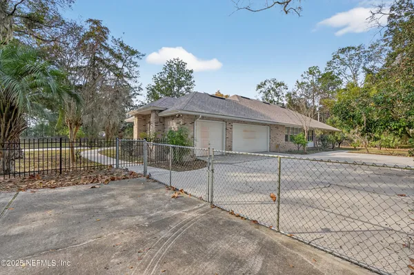 $965,000 | 1285 Hatcher Road, Middleburg, FL 32068