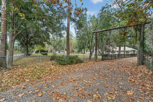 $965,000 | 1285 Hatcher Road, Middleburg, FL 32068