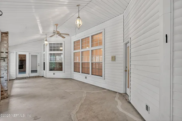 $965,000 | 1285 Hatcher Road, Middleburg, FL 32068