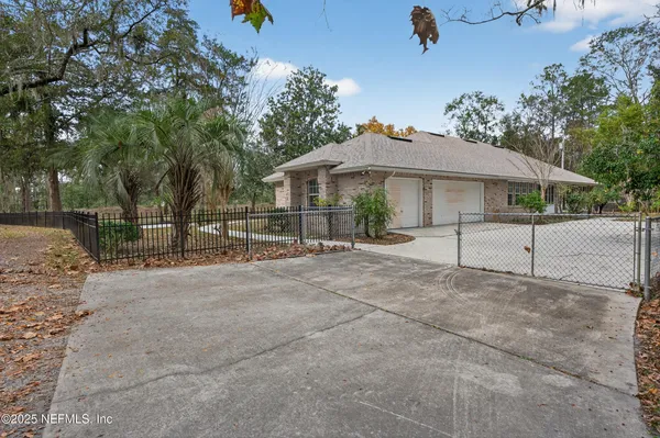 $965,000 | 1285 Hatcher Road, Middleburg, FL 32068