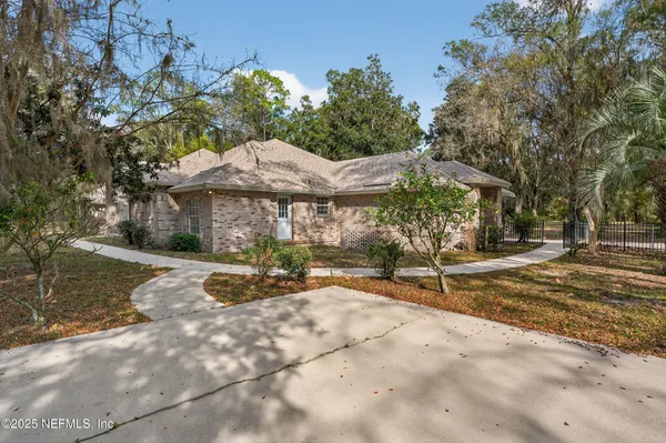 $965,000 | 1285 Hatcher Road, Middleburg, FL 32068