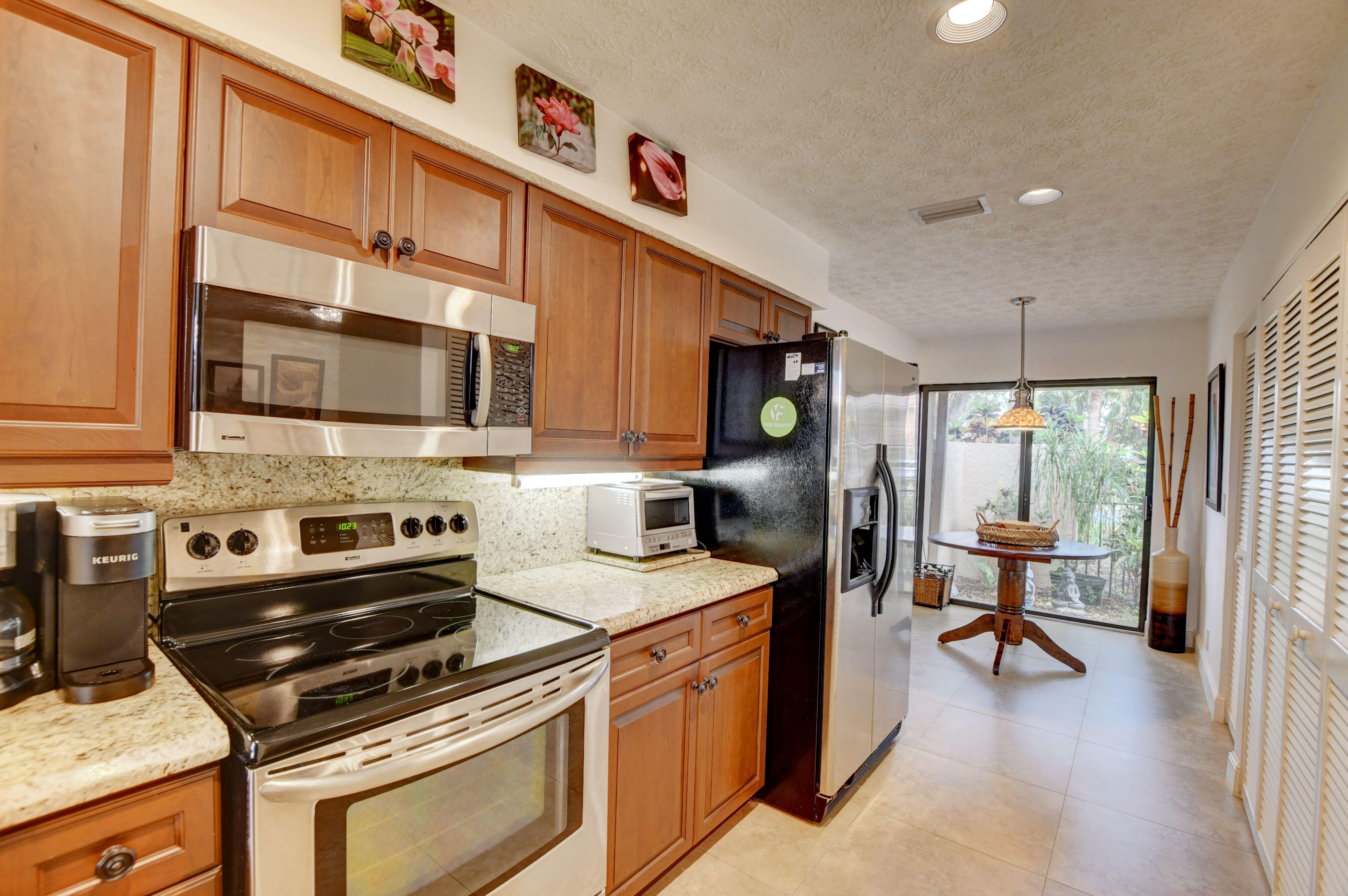 22588 Meridiana Drive Boca Raton, FL 33433 - Photo 15 of 36 15_ebf_3702and4more