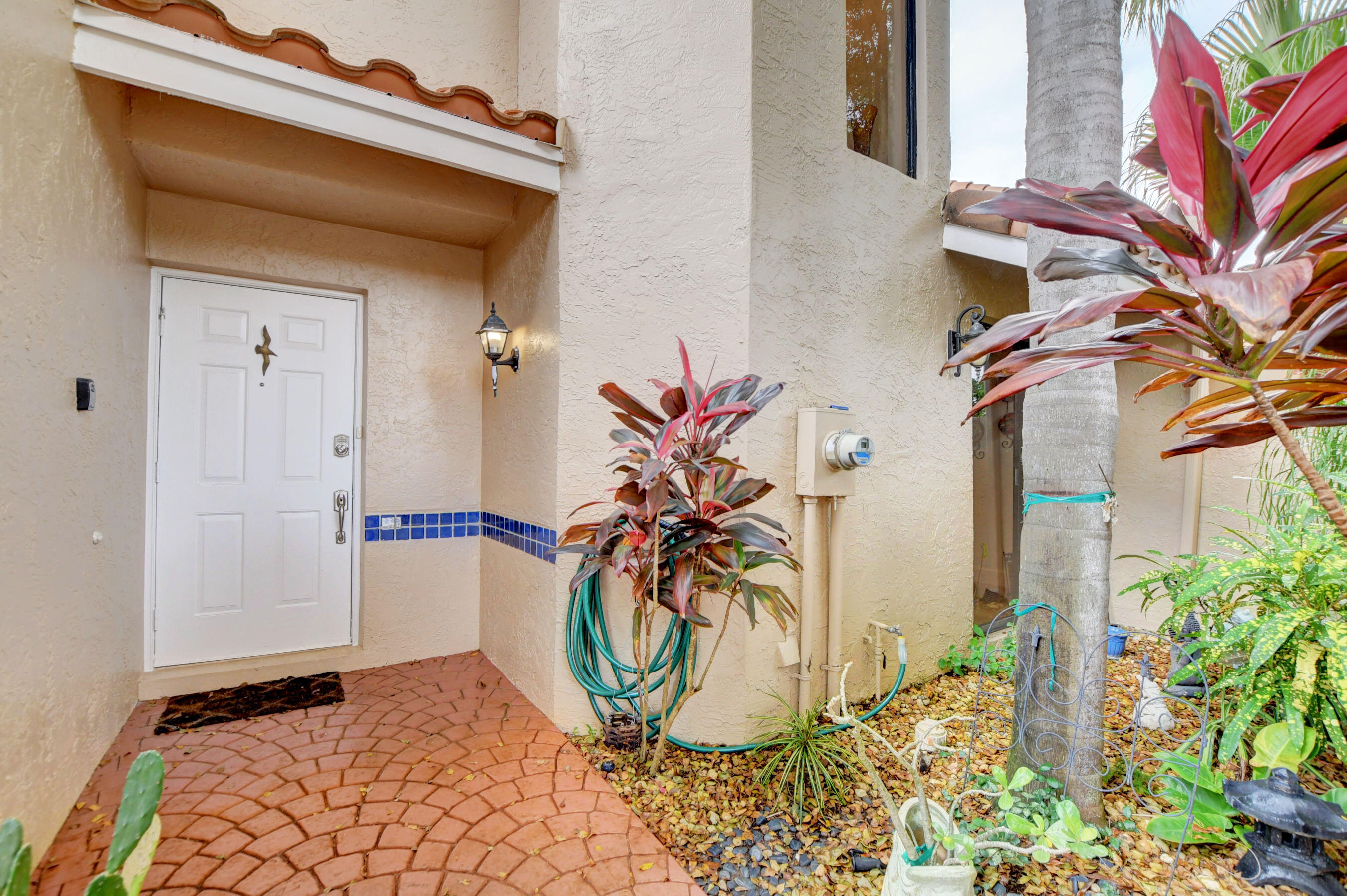 22588 Meridiana Drive Boca Raton, FL 33433 - Photo 3 of 36 03_ebf_3822and4more - Copy
