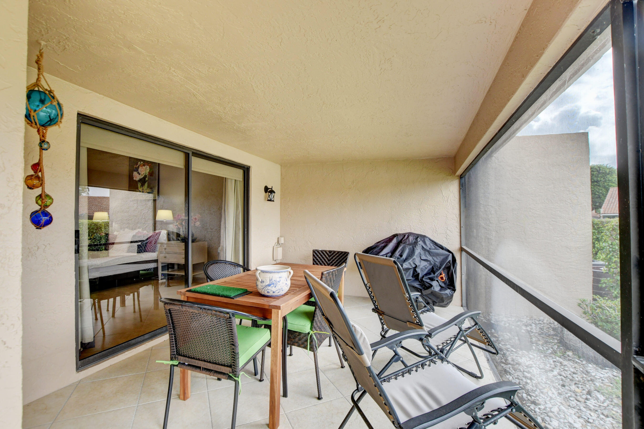 22588 Meridiana Drive Boca Raton, FL 33433 - Photo 32 of 36 33_ebf_3787and4more (2)