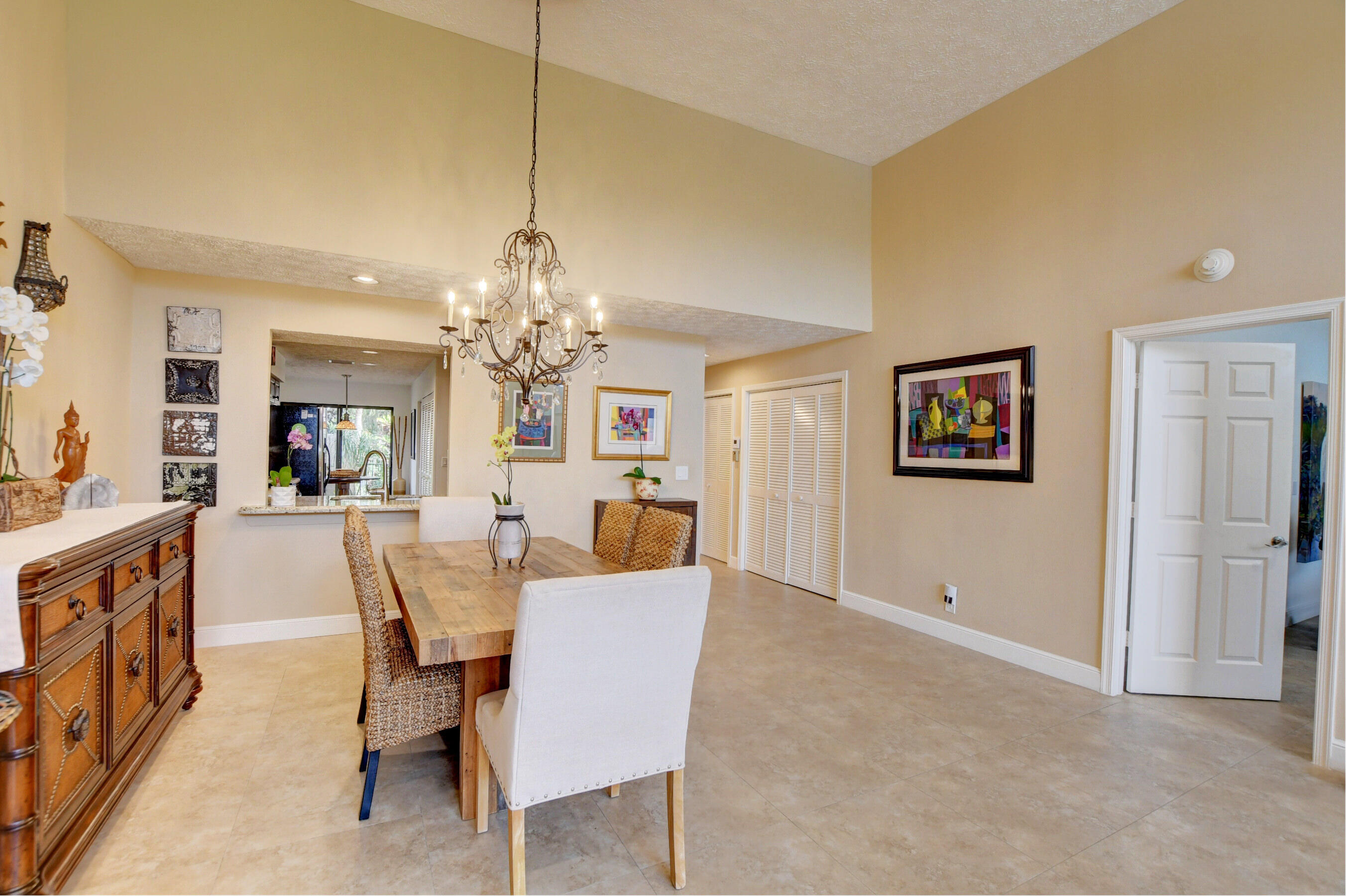 22588 Meridiana Drive Boca Raton, FL 33433 - Photo 9 of 36 09_ebf_3672and4more