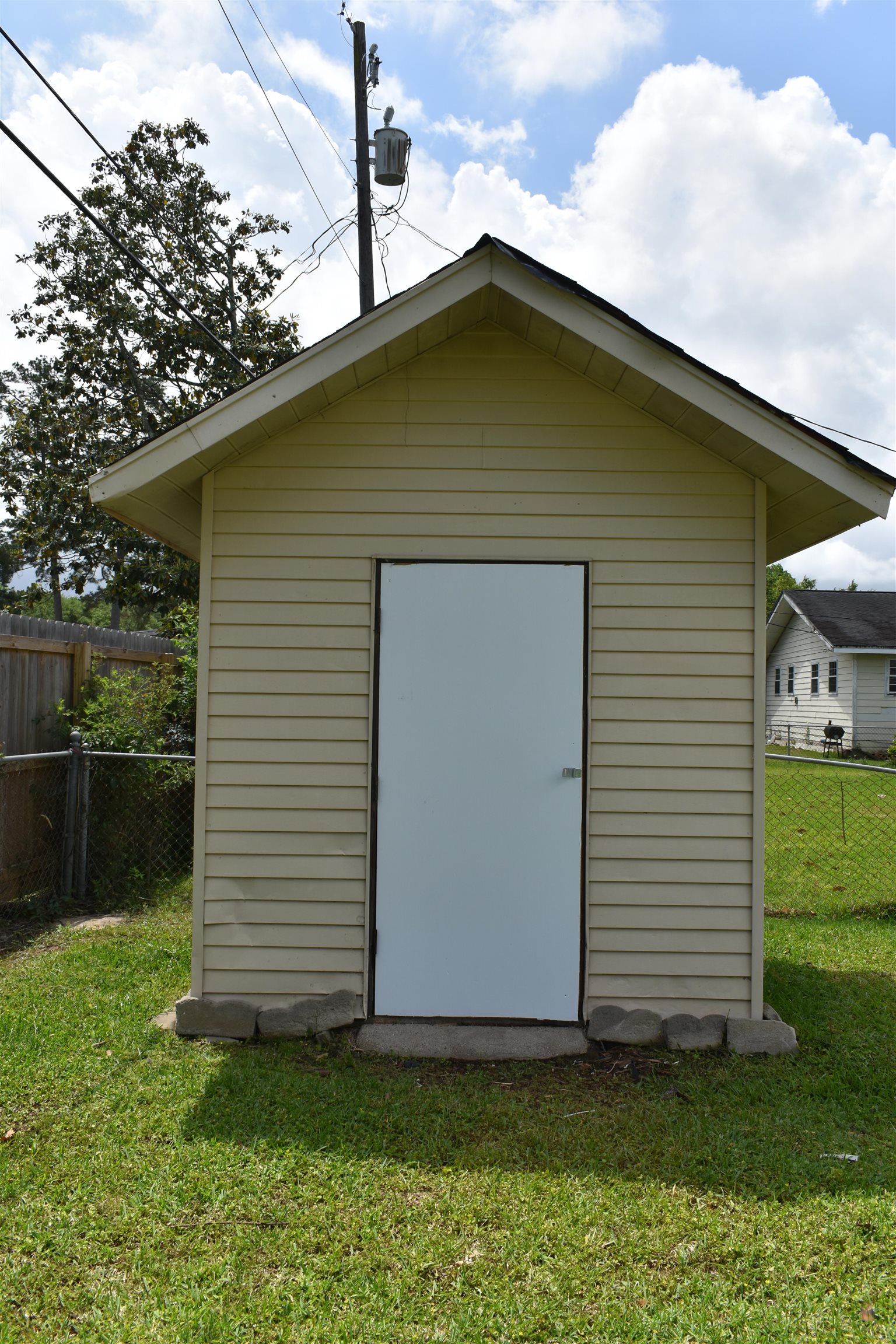 5680 Shivers Drive Beaumont, TX 77708 - Photo 8 of 11