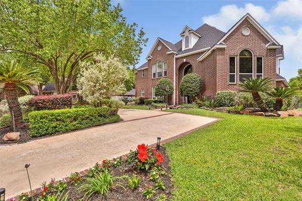 $630,000 | 14122 Champion Village Drive, Houston, TX 77069