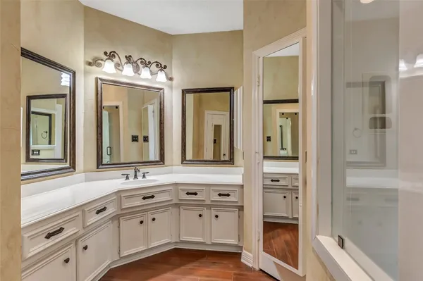 $630,000 | 14122 Champion Village Drive, Houston, TX 77069