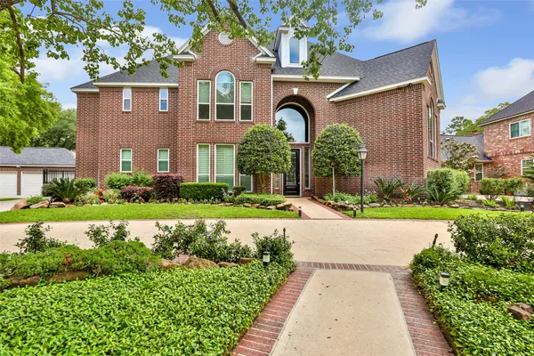 $630,000 | 14122 Champion Village Drive, Houston, TX 77069