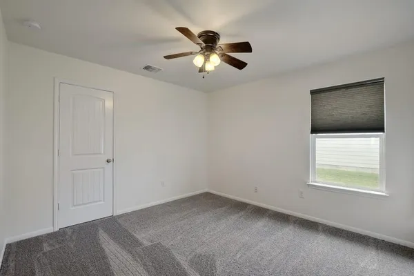 $1,800 | 173 Rafe Court, Kyle, TX 78640