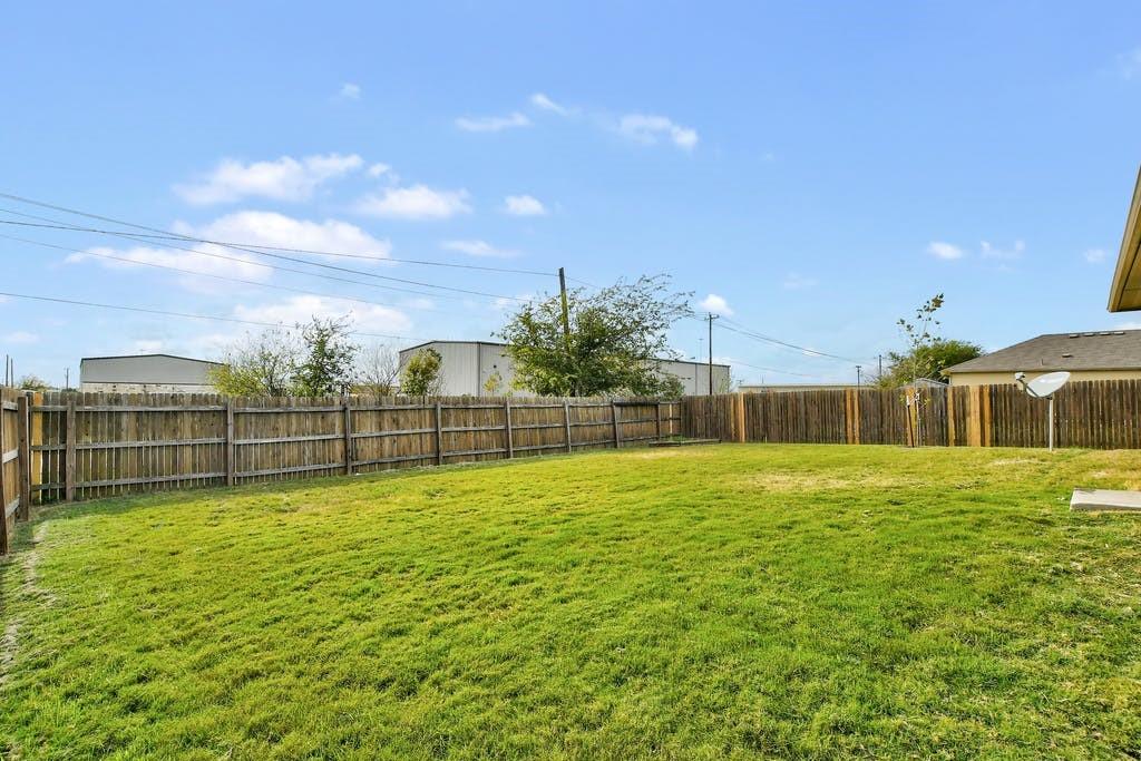 173 Rafe Court Kyle, TX 78640 - Photo 27 of 27 View of fenced backyard