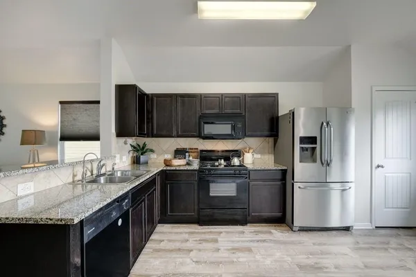 $1,800 | 173 Rafe Court, Kyle, TX 78640