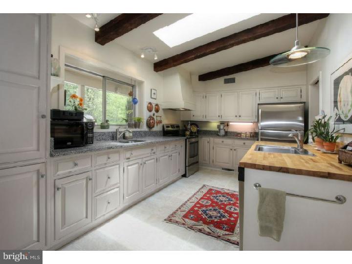 441 Ring Road Chadds Ford, PA 19317 - Photo 3 of 25 Kitchen