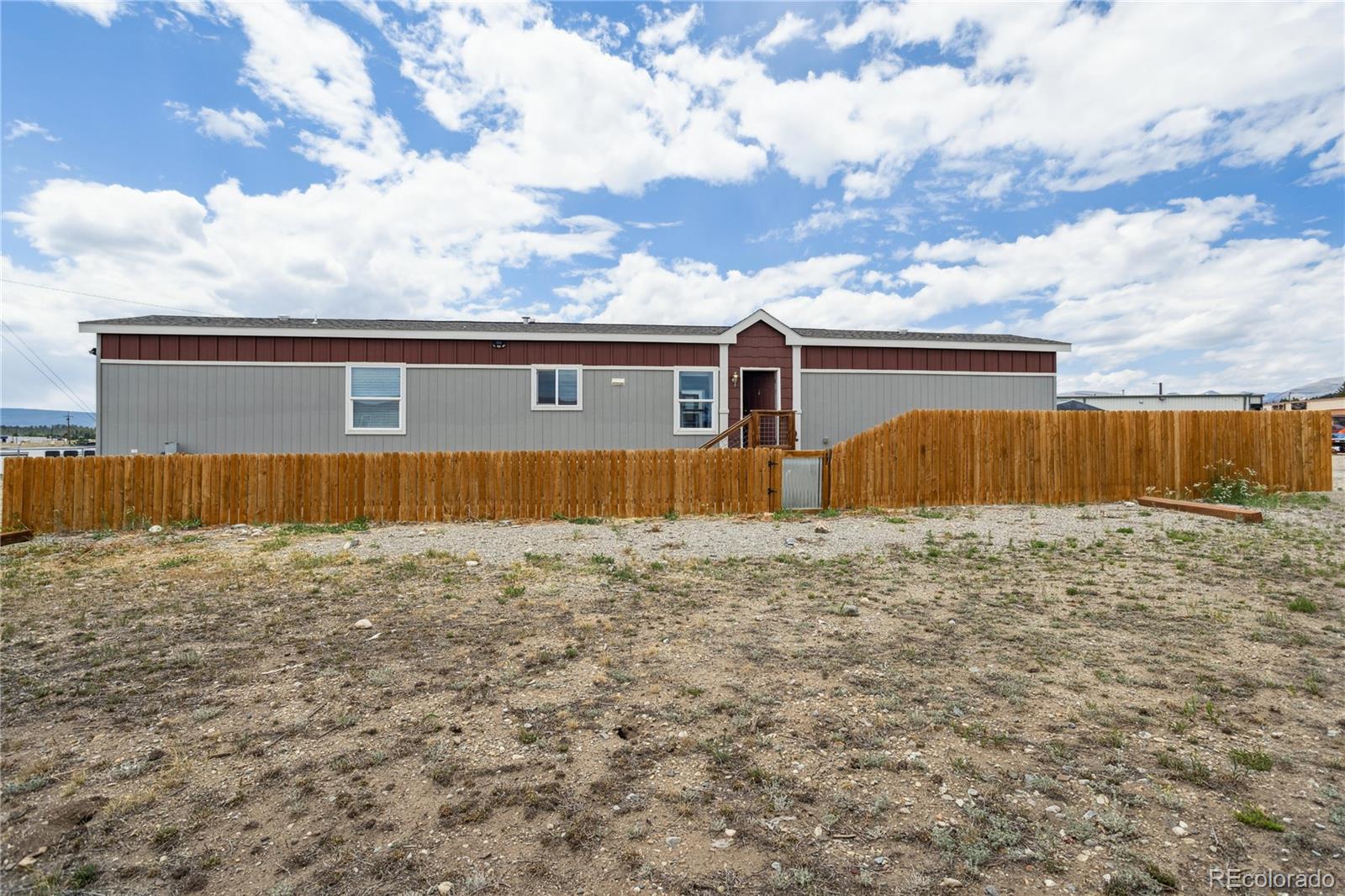 125 12th Street Fairplay, CO 80440 - Photo 3 of 31 a backyard of a house