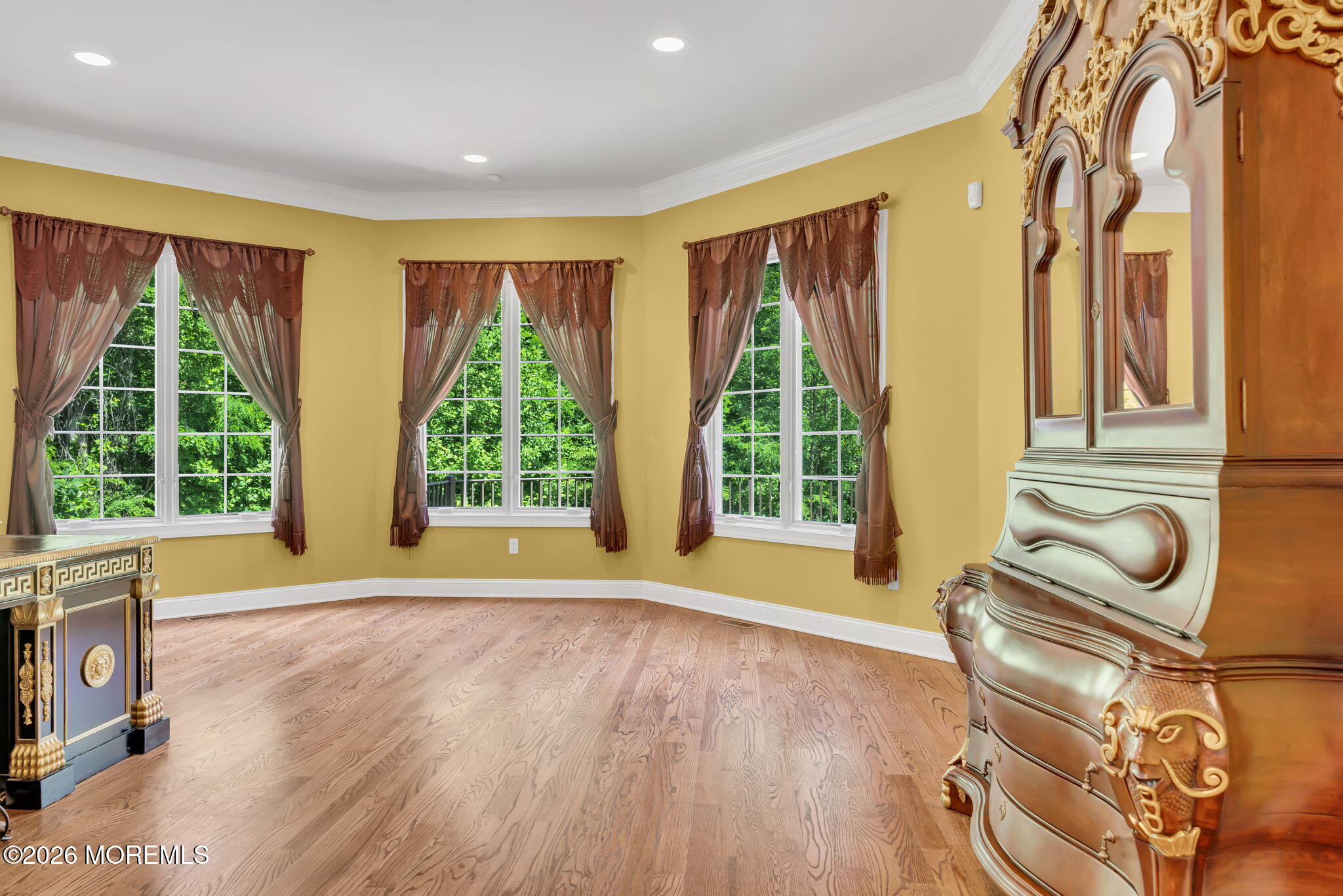 15 Embry Farm Road Marlboro, NJ 07746 - Photo 19 of 81 29-web-or-mls-2M1A3193