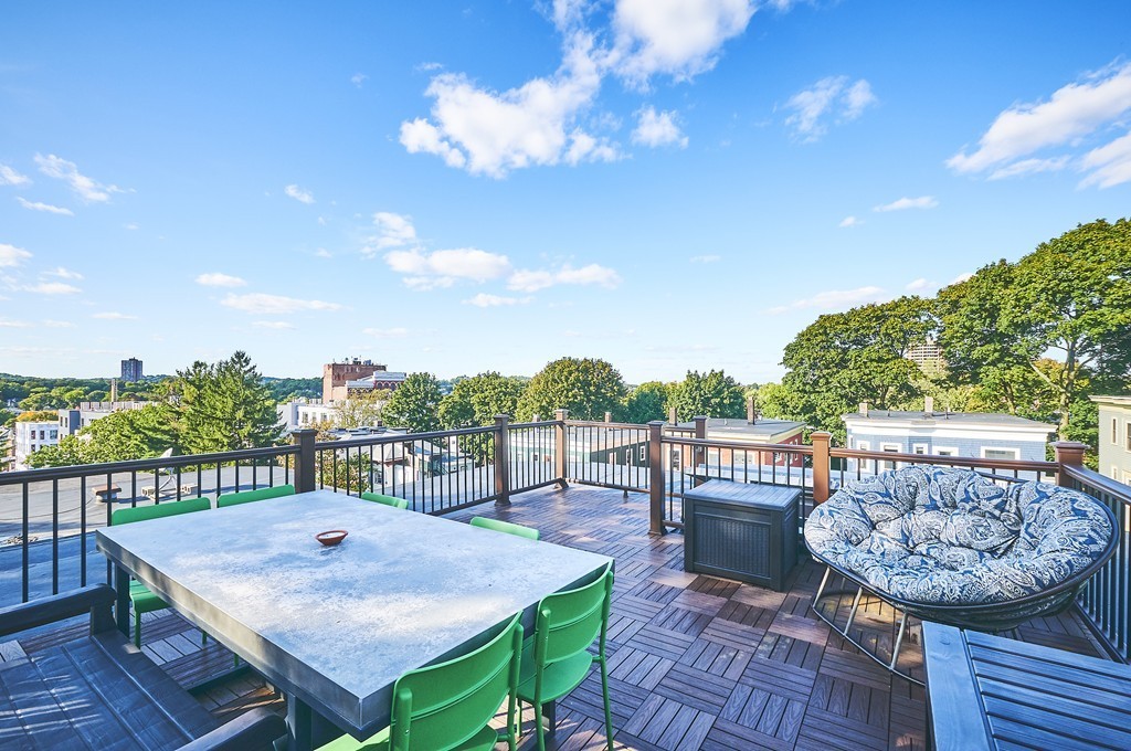 77 Montebello Road, Unit 3 Boston, MA 02130 - Photo 2 of 22 Gallery Image 2