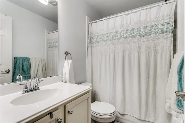 $459,900 | 1220 Shady Elm Lane, Lewisville, TX 75067